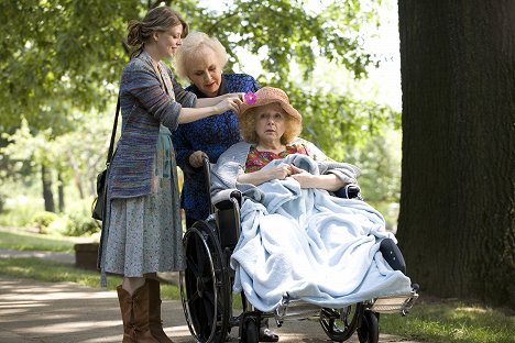 Amber Benson, Doris Roberts, Piper Laurie - Jesienna pełnia - Z filmu