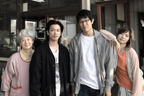 Yūko Tanaka, Takeru Satō, 鈴木亮平, Mayu Matsuoka - One Night - Promo