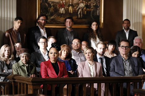Cicely Tyson, Amirah Vann, Liza Weil - How to Get Away with Murder - Stay - Photos