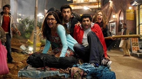 Deepika Padukone, Ranbir Kapoor, Aditya Roy Kapoor, Kalki Koechlin - Bláznivé mládí - Z filmu