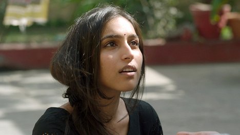 Zoya Hussain - Härter als Stahl - Filmfotos