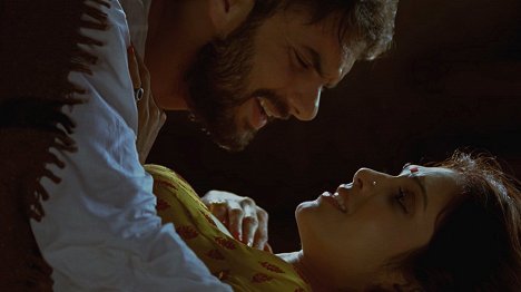 Sohail Khan, Isha Koppikar - Salaam - E - Ishq - Film