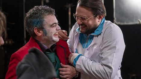 Murat Eken, Uğraş Güneş - Kafa Doktoru - Kuvat elokuvasta