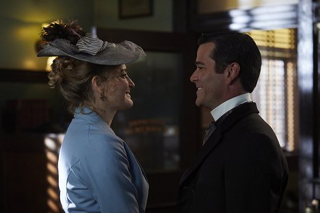 Helene Joy, Yannick Bisson - Murdochove záhady - One Minute to Murder - Z filmu