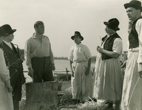 Kálmán Rózsahegyi, Árpád Lehotay, István Bársony, Ferenc Szécsi - Tiszavirág - Filmfotos