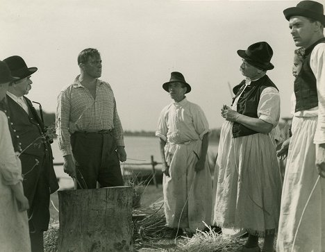 Kálmán Rózsahegyi, Árpád Lehotay, István Bársony, Ferenc Szécsi - Tiszavirág - Van film