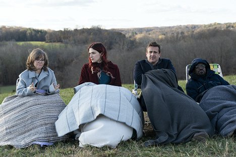 Sally Field, Eve Lindley, Jason Segel, André Benjamin - Dispatches from Elsewhere - The Boy - Photos