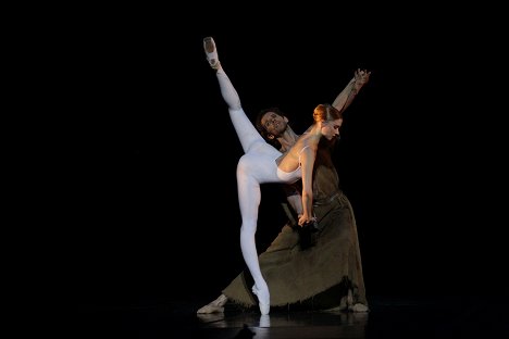 Julien Favreau, Kateryna Shalkina - Béjart Ballet Lausanne: Světlo - Z filmu
