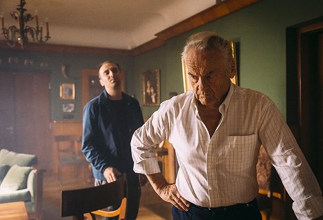Wojciech Mecwaldowski, Jerzy Skolimowski - Juliusz - De la película