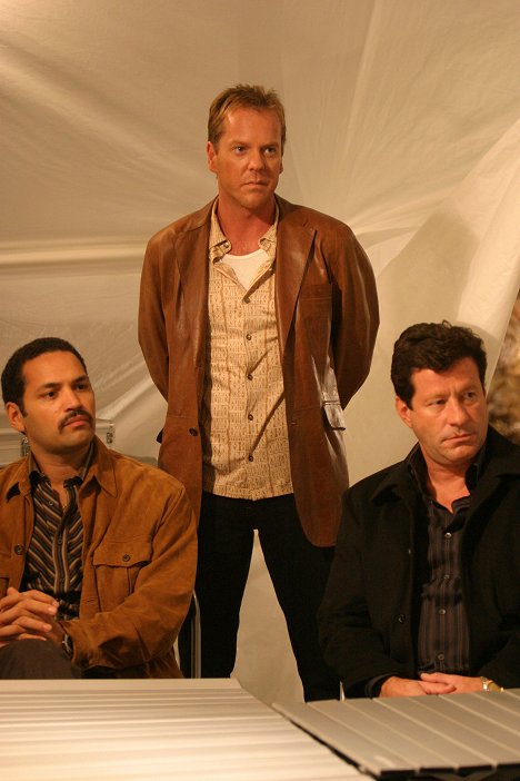 Vincent Laresca, Kiefer Sutherland, Joaquim de Almeida - 24 - Season 3 - Filmfotók
