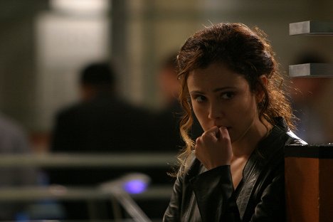 Reiko Aylesworth - 24 - Season 3 - Filmfotos