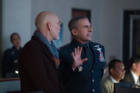 John Malkovich, Steve Carell - Jednotky vesmírného nasazení - Je dobré být zase na Měsici - Z filmu