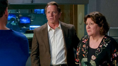 Tom Wopat, Margo Martindale - Szellemdoktor - In Case of Missed Communication - Filmfotók