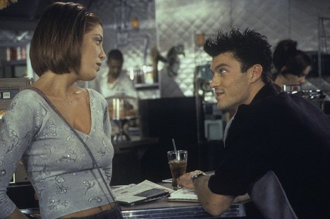 Tori Spelling, Brian Austin Green - Beverly Hills, 90210 - 80's Night - Film