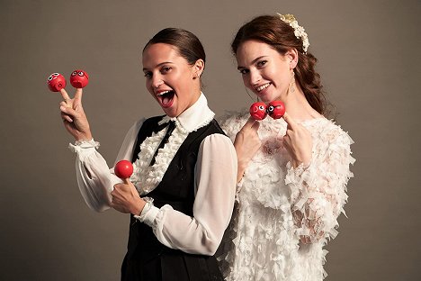Alicia Vikander, Lily James - One Red Nose Day and a Wedding - Werbefoto