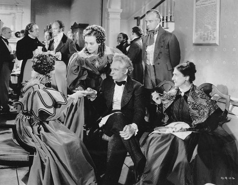 Joan Crawford, Lionel Barrymore, Melvyn Douglas, Beulah Bondi - The Gorgeous Hussy - Photos