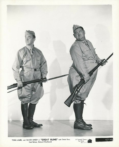 Stan Laurel, Oliver Hardy - Great Guns - Lobby Cards