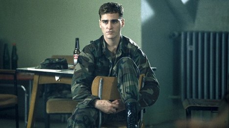 Joaquin Phoenix - Buffalo Soldiers - Photos