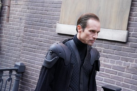 Tobias Jelinek - Marvel's Agentes de S.H.I.E.L.D. - A Trout in the Milk - De la película