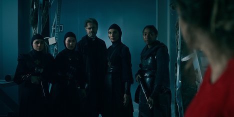 Olivia Delcán, Kristina Tonteri-Young, Tristán Ulloa, Lorena Andrea, Toya Turner - Warrior Nun - Księga Przysłów 31,25 - Z filmu