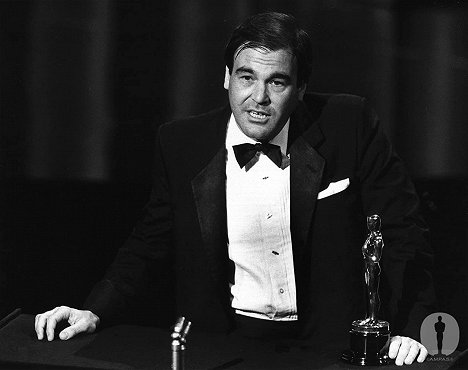Oliver Stone - The 59th Annual Academy Awards - Van film