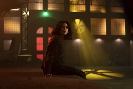 Diane Guerrero - Doom Patrol - Fájdalom Őrjárat - Filmfotók