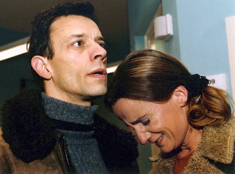 Thomas Pötzsch, Sabine Falkenberg - In aller Freundschaft - E-mail für dich - Photos