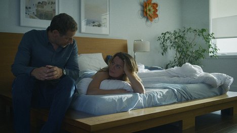 Gabriel Sabourin, Julie LeBreton - Épidémie - De la película