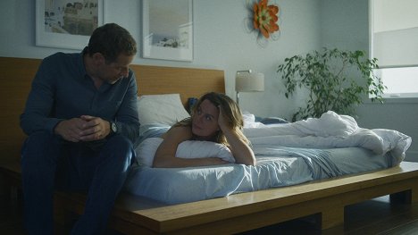 Gabriel Sabourin, Julie LeBreton - A járvány - Filmfotók