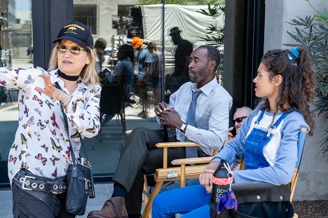 Catherine Hardwicke, Don Cheadle - Don't Look Deeper - Making of