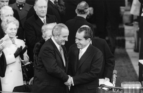Lyndon B. Johnson, Richard Nixon - Richard Nixonin nousu ja tuho - Kuvat elokuvasta