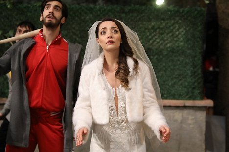 Zeynep Tuğçe Bayat - A szerelem csapdájában - Beklenmeyen Misafir - Filmfotók