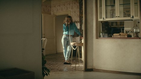 Amanda Peet - Špinavej John - Ani chybička - Z filmu