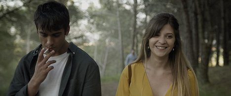 Albert Salazar, Marta Cañas - Los pájaros no vuelan de noche - Kuvat elokuvasta