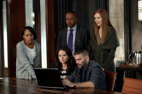 Kerry Washington, Katie Lowes, Columbus Short, Guillermo Díaz, Darby Stanchfield