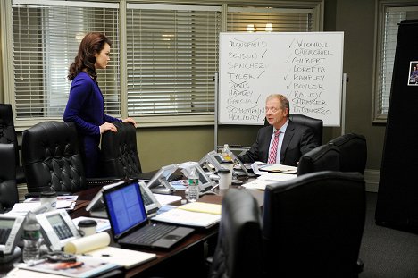 Bellamy Young, Jeff Perry - Scandal - Top of the Hour - Photos