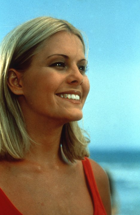 Nicole Eggert - Baywatch - Photos