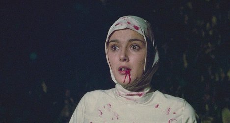 Cecilia Pezet - Satanico Pandemonium: La Sexorcista - Van film