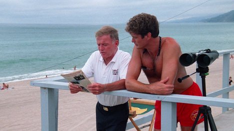 Richard Jaeckel, David Hasselhoff - Los vigilantes de la playa - Sea of Flames - De la película