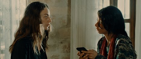 Clémence Verniau, Yılşen Özdemir - Kızım Gibi Kokuyorsun - Kuvat elokuvasta