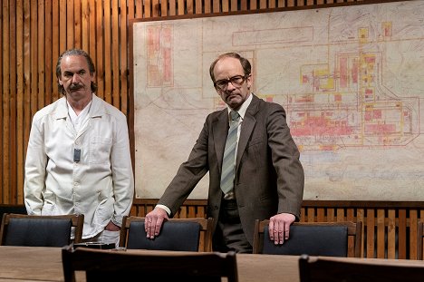 Paul Ritter, Adrian Rawlins - Chernobyl - 1:23:45 - Filmfotos