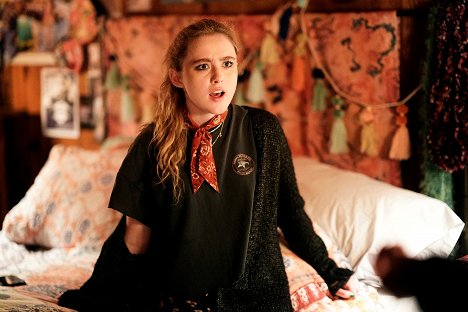 Kathryn Newton - Big Little Lies - What Have They Done? - Photos
