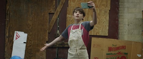 Noah Schnapp - Abe - Photos