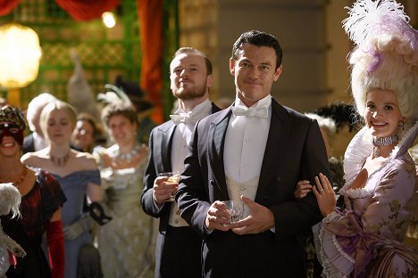 Luke Evans, Emily Barber