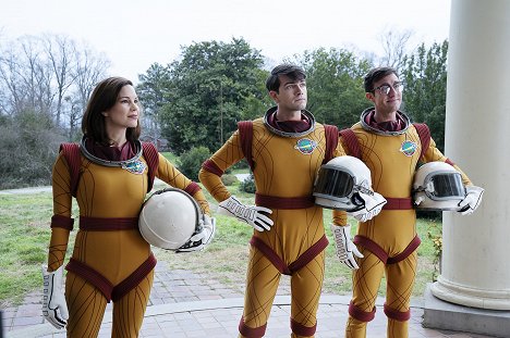 Mariana Klaveno, Jason Burkey, Derek Evans - Doom Patrol - Space Patrol - Photos