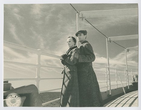 Astrid Carlson, Einar Axelsson - Eva går ombord - De la película