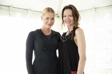 Press on-set visit - Rebecca Romijn - The Librarians - And the Apple of Discord - Events