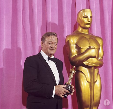 John Wayne - The 42nd Annual Academy Awards - Photos