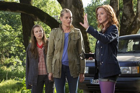 Lea Zawada, Rebecca Romijn, Lindy Booth - The Librarians - And the Heart of Darkness - Photos
