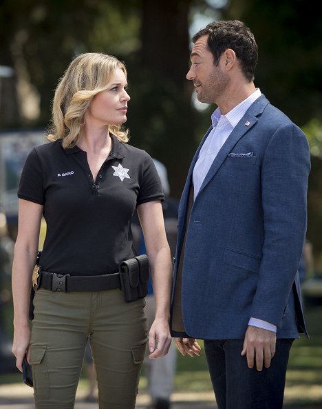 Rebecca Romijn, David S. Lee - The Librarians - And the Happily Ever Afters - Do filme